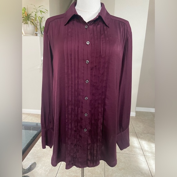 Anthropologie Women Burgundy Tuxedo Pleat Button Front Blouse Top | Size S - Picture 3 of 11